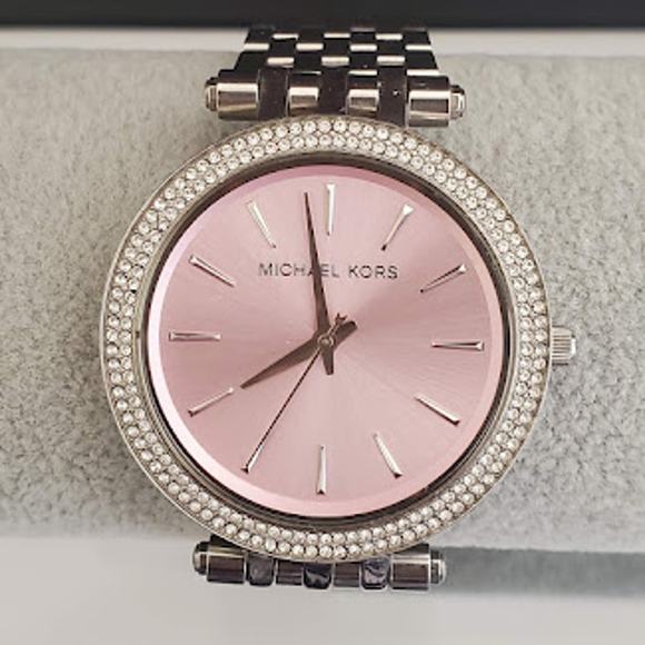 Michael Kors Women's Watch Darcy Silver Tone Pink Dial Crystals MK3352‎ 39mm - Picture 1 of 9